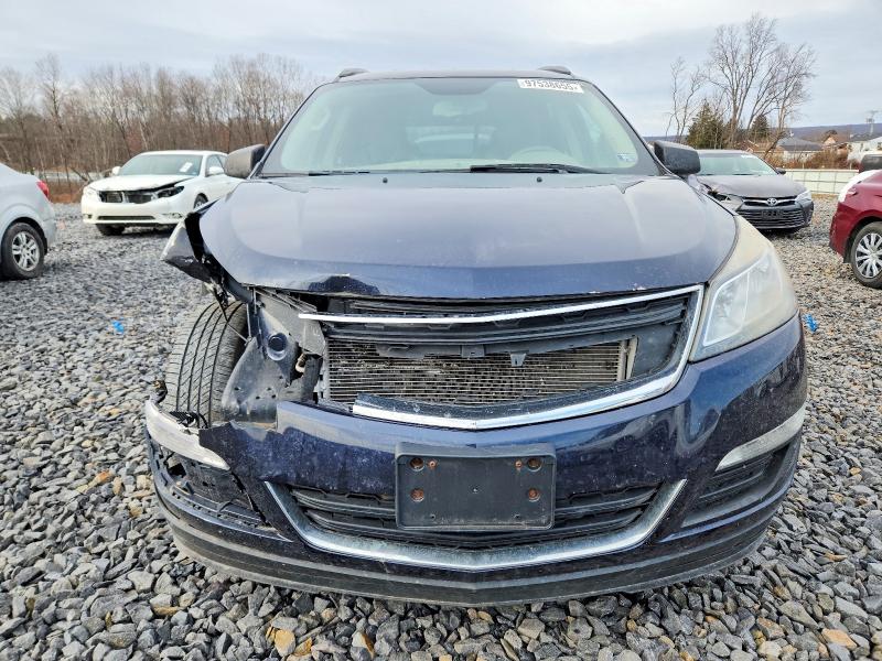 Photo 5 from auction – 2017 CHEVROLET TRAVERSE L with VIN 1GNKVFEDXHJ248567