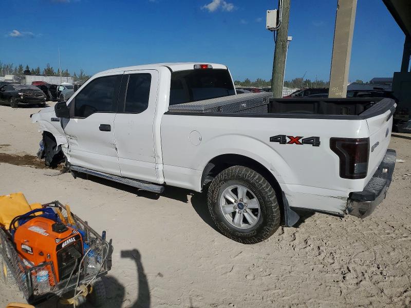 Photo 2 from auction – 2016 FORD F150 SUPER with VIN 1FTFX1EF8GFB76794