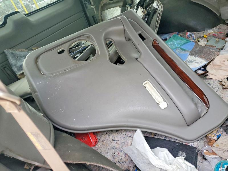Photo 13 from auction – 2002 CADILLAC ESCALADE L with VIN 1GYEK63N32R146993