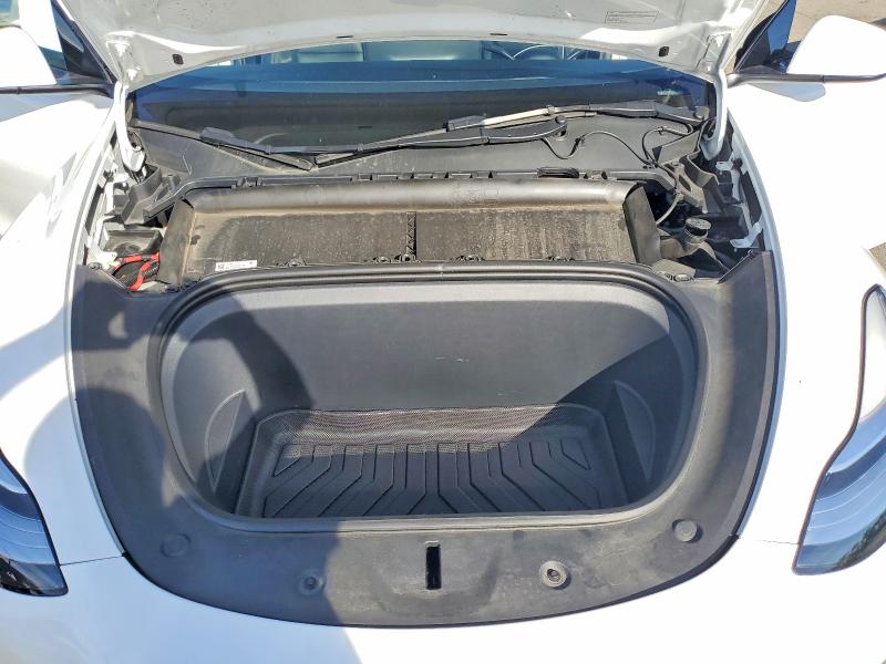Photo 11 from auction – 2023 TESLA MODEL Y with VIN 7SAYGDEE0PA035806
