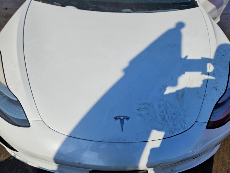 Photo 11 from auction – 2018 TESLA MODEL 3 with VIN 5YJ3E1EA6JF032654