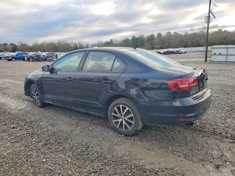 Photo 2 from auction – 2017 VOLKSWAGEN JETTA SE with VIN 3VWDB7AJ3HM305171
