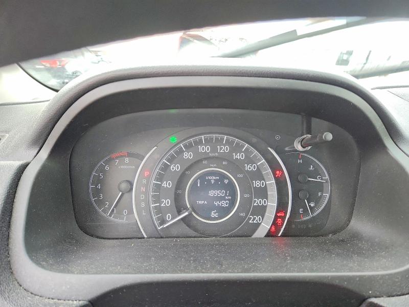 Photo 9 from auction – 2015 HONDA CR-V SE with VIN 2HKRM4H49FH123821