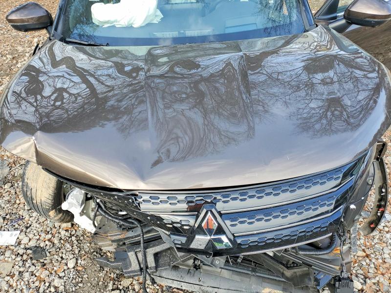 Photo 12 from auction – 2022 MITSUBISHI OUTLANDER with VIN JA4J3VA88NZ088614