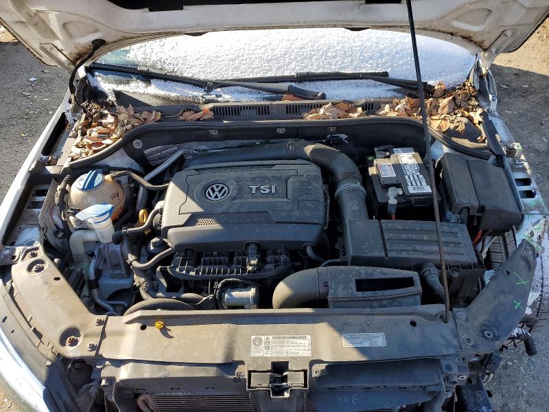 Photo 11 from auction – 2015 VOLKSWAGEN JETTA with VIN 3VWD17AJ3FM348330