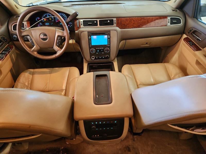 Photo 8 from auction – 2011 GMC YUKON XL K with VIN 1GKS2KE38BR296339