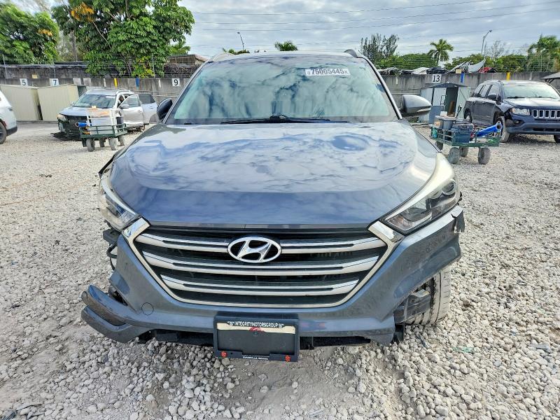 Photo 5 from auction – 2017 HYUNDAI TUCSON with VIN KM8J3CA27HU427625