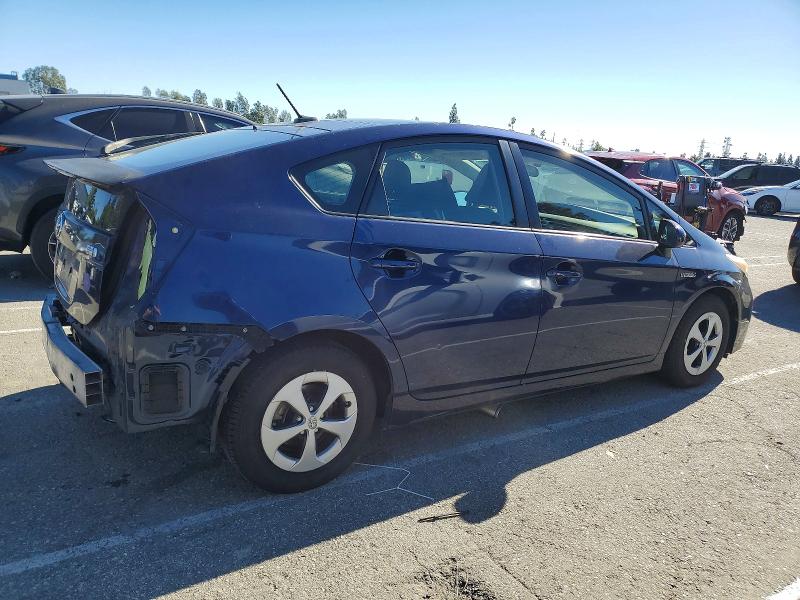 Photo 3 from auction – 2013 TOYOTA PRIUS with VIN JTDKN3DU7D1730528
