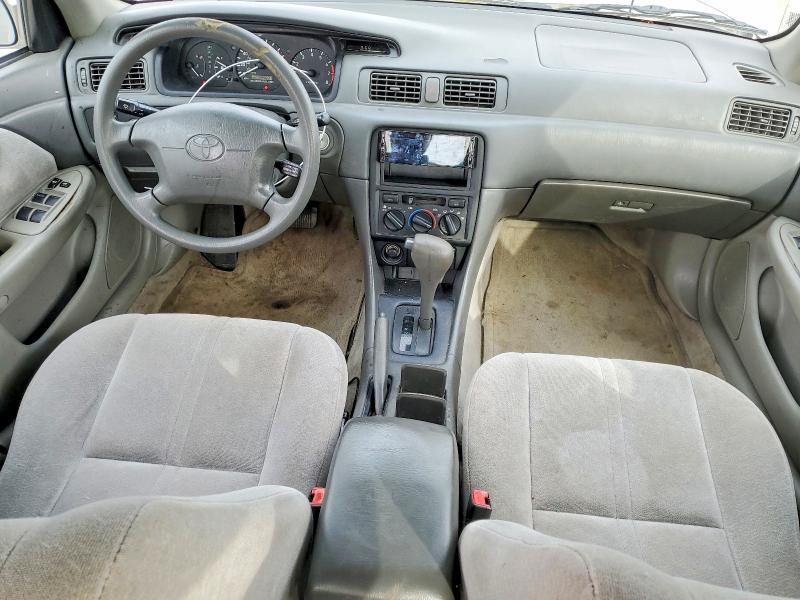Photo 8 from auction – 1997 TOYOTA CAMRY CE with VIN 4T1BG22K4VU055223