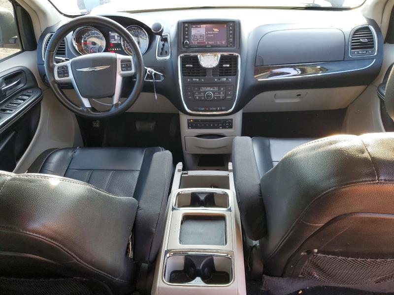 Photo 8 from auction – 2012 CHRYSLER TOWN & COU with VIN 2C4RC1CG8CR227962