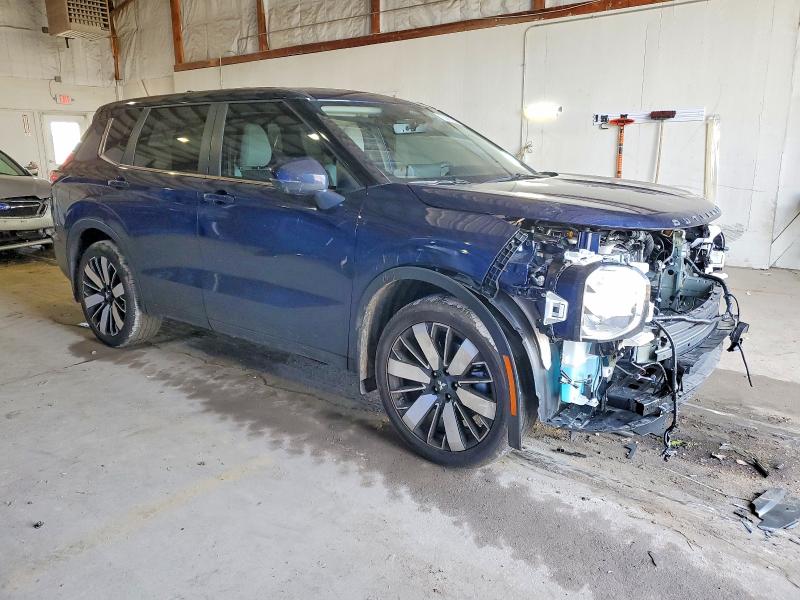 Photo 4 from auction – 2025 MITSUBISHI OUTLANDER with VIN JA4J3VA88SZ024939