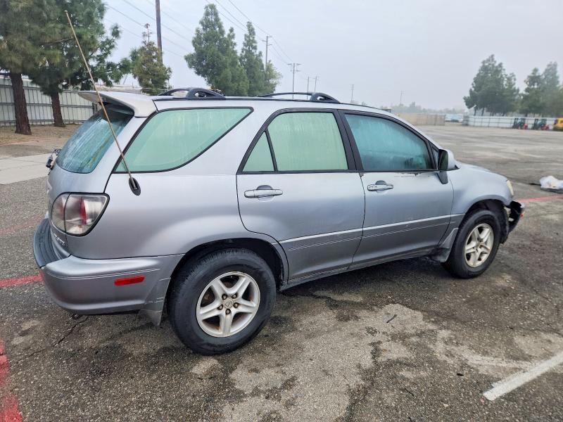 Photo 3 from auction – 2001 LEXUS RX 300 with VIN JTJHF10U910234694