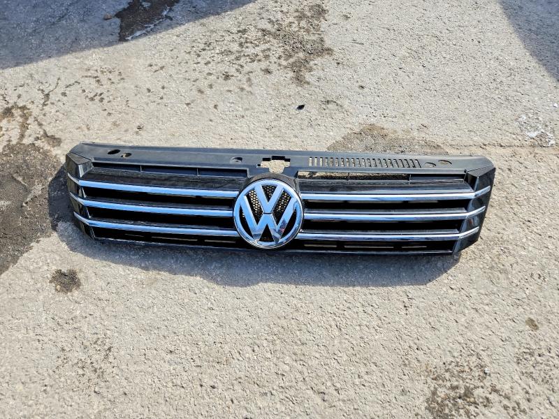 Photo 12 from auction – 2014 VOLKSWAGEN PASSAT SE with VIN 1VWBS7A3XEC053201
