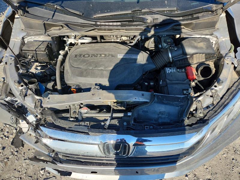 Photo 12 from auction – 2020 HONDA ODYSSEY EX with VIN 5FNRL6H79LB032860