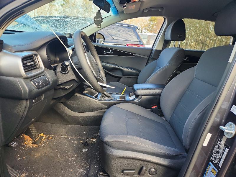 Photo 7 from auction – 2019 KIA SORENTO with VIN 5XYPGDA52KG522136