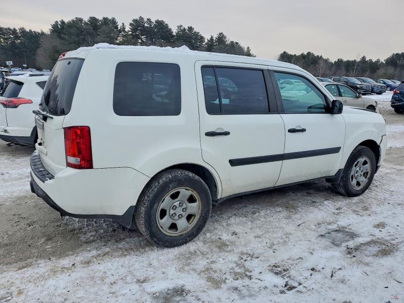 Photo 3 from auction – 2015 HONDA PILOT LX with VIN 5FNYF4H24FB014458