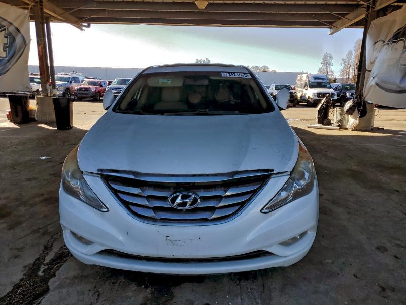 Photo 5 from auction – 2013 HYUNDAI SONATA SE with VIN 5NPEC4AC1DH574273