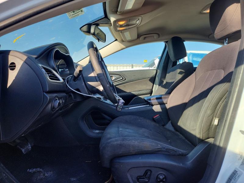 Photo 7 from auction – 2015 CHRYSLER 200 LIMITE with VIN 1C3CCCABXFN692032