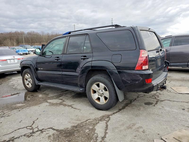 Photo 2 from auction – 2005 TOYOTA 4RUNNER SR with VIN JTEBT14R850051845