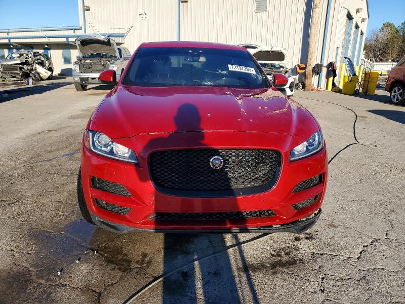 Photo 5 from auction – 2017 JAGUAR F-PACE PRE with VIN SADCJ2BV0HA089920