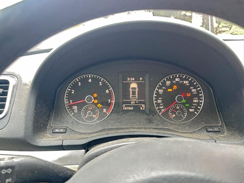 Photo 8 from auction – 2014 VOLKSWAGEN EOS KOMFOR with VIN WVWBW8AH9EV000440
