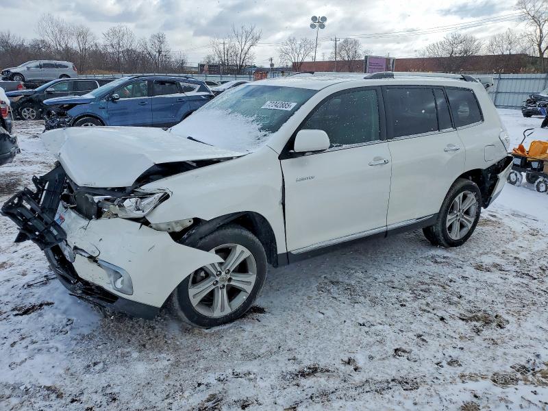 TOYOTA HIGHLANDER 2013 with VIN 5TDDK3EH5DS222029 - Photo from auction