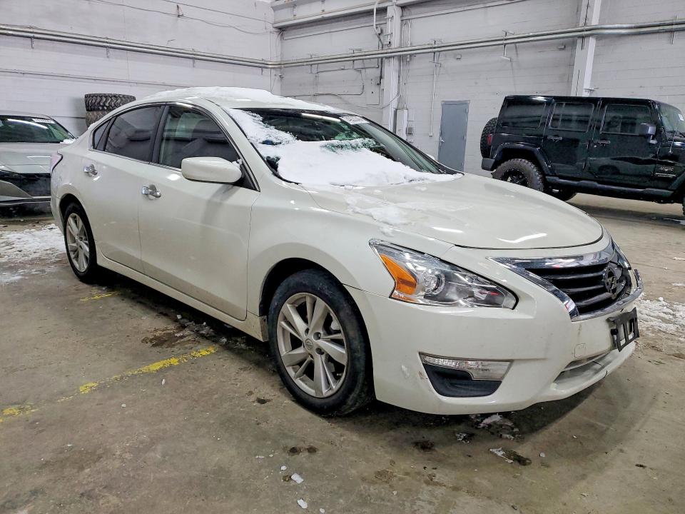 Photo 4 from auction – 2014 NISSAN ALTIMA 2.5 with VIN 1N4AL3AP1EC153393