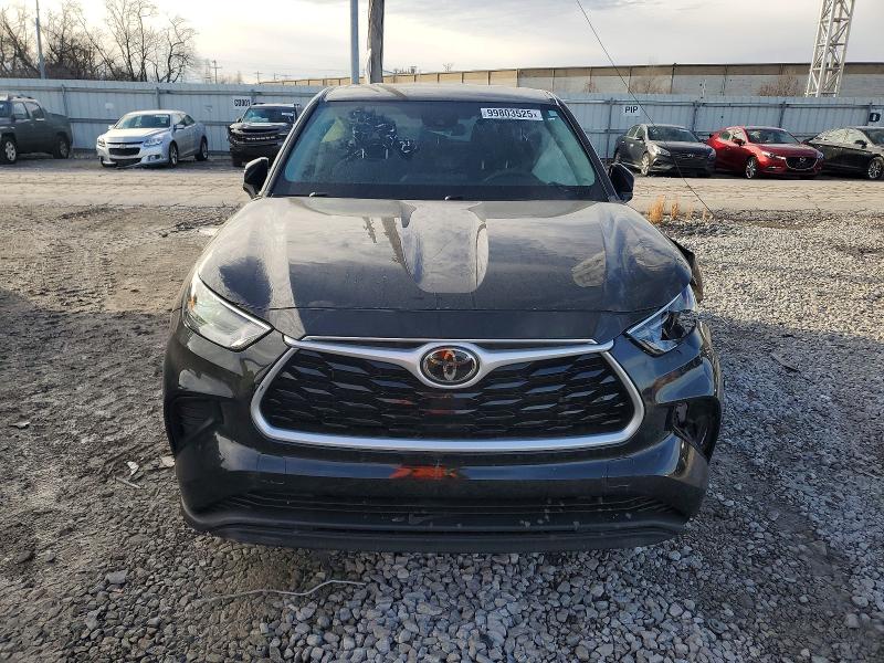 Photo 5 from auction – 2021 TOYOTA HIGHLANDER with VIN 5TDCZRAH8MS085555
