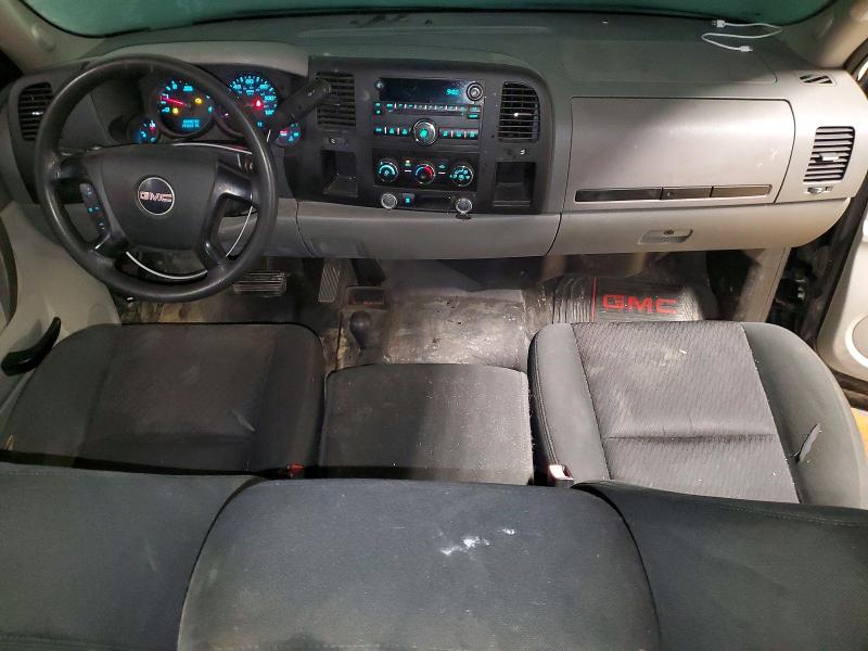 Photo 8 from auction – 2010 GMC SIERRA with VIN 1GTSKTEA4AZ133539