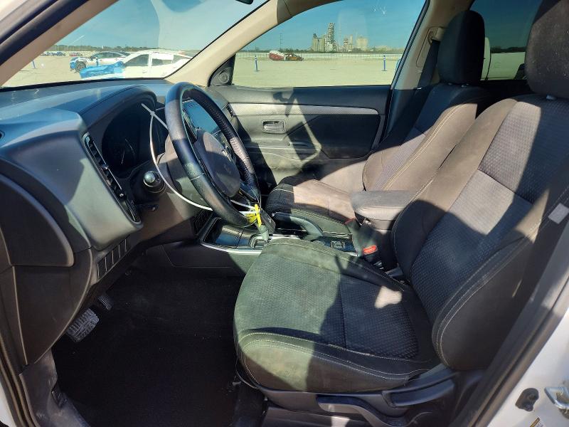 Photo 7 from auction – 2017 MITSUBISHI OUTLANDER with VIN JA4AD3A37HZ013445