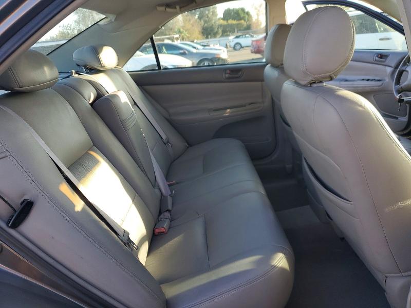 Photo 10 from auction – 2003 TOYOTA CAMRY LE with VIN 4T1BE32K53U739478