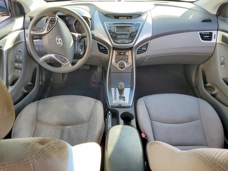Photo 8 from auction – 2013 HYUNDAI ELANTRA GL with VIN 5NPDH4AEXDH404590