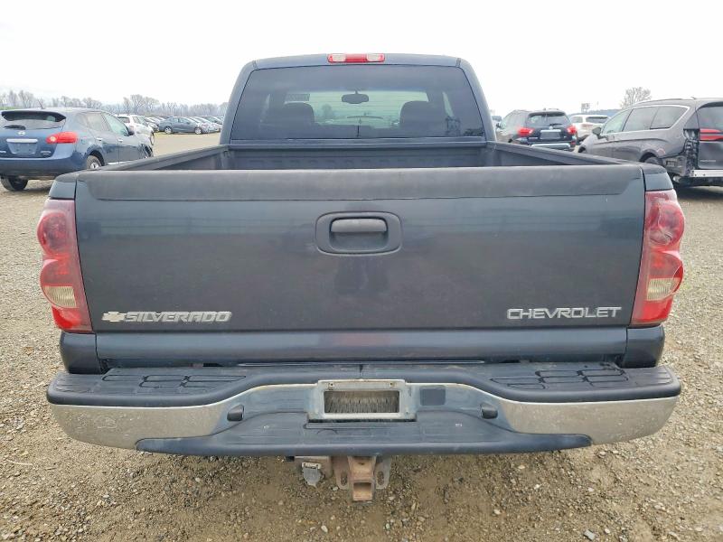 Photo 6 from auction – 2003 CHEVROLET SILVERADO with VIN 2GCEK19T831256639