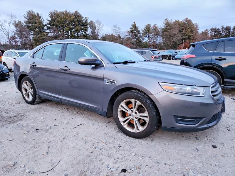 Photo 4 from auction – 2014 FORD TAURUS with VIN 1FAHP2E85EG102102