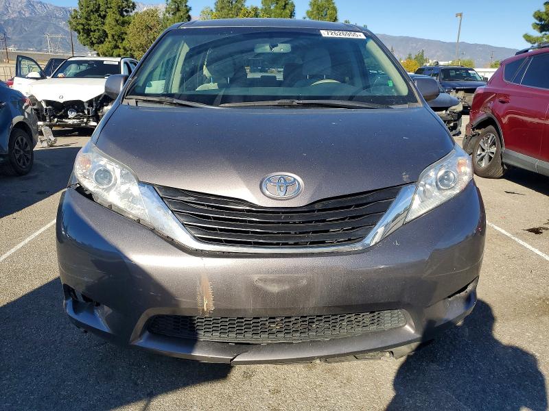 Photo 5 from auction – 2011 TOYOTA SIENNA LE with VIN 5TDKK3DC2BS004348