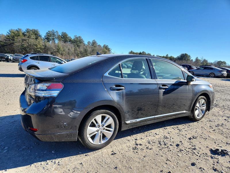 Photo 3 from auction – 2010 LEXUS HS 250H with VIN JTHBB1BA3A2001212