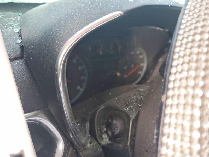 Photo 9 from auction – 2018 CHEVROLET EQUINOX with VIN 2GNAXJEV0J6310577