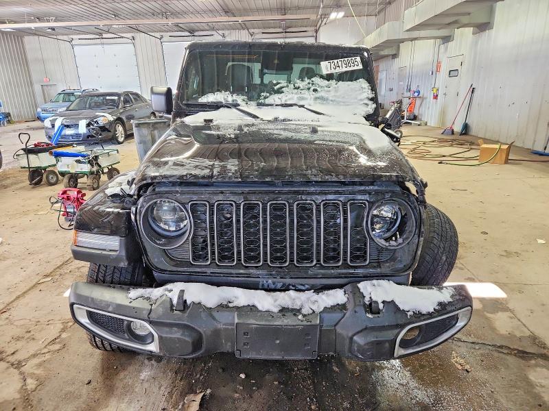 Photo 5 from auction – 2024 JEEP GLADIATOR with VIN 1C6HJTAG7RL109863