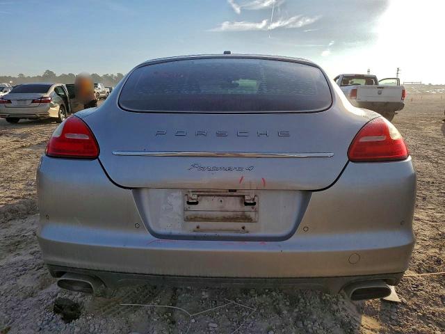 Photo 6 from auction – 2013 PORSCHE PANAMERA 2 with VIN WP0AA2A7XDL010967