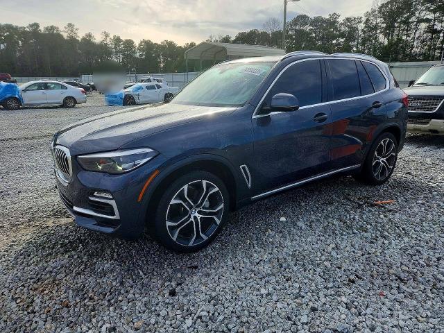 BMW X5 2020 with VIN 5UXCR4C03L9B96393 - Photo from auction