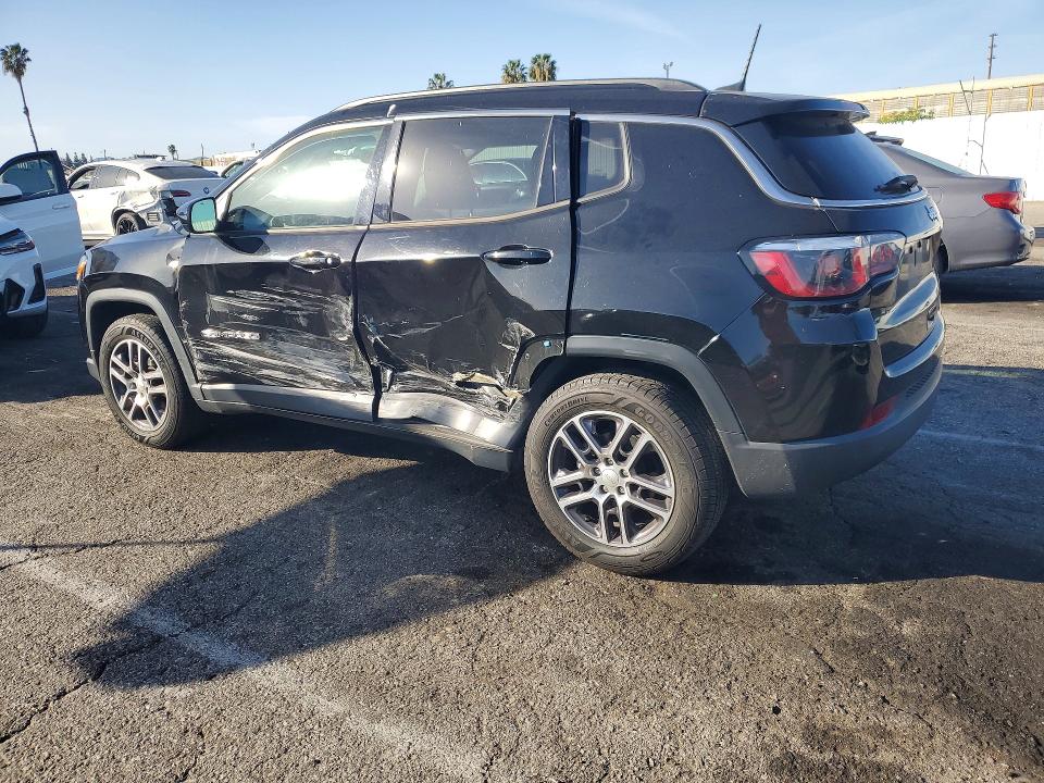 Photo 2 from auction – 2018 JEEP COMPASS LA with VIN 3C4NJCBB9JT414322