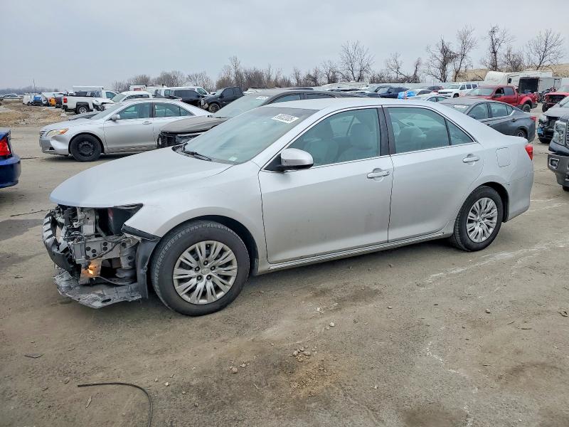 TOYOTA CAMRY BASE 2012 z numerem VIN 4T4BF1FK3CR172219 - Zdjęcie z aukcji