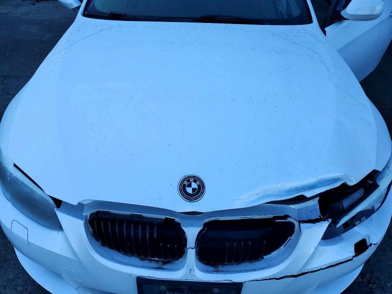 Photo 11 from auction – 2012 BMW 328 with VIN WBAKE5C55CE755583