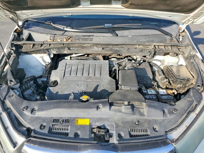 Photo 12 from auction – 2015 TOYOTA HIGHLANDER with VIN 5TDBKRFH3FS196753
