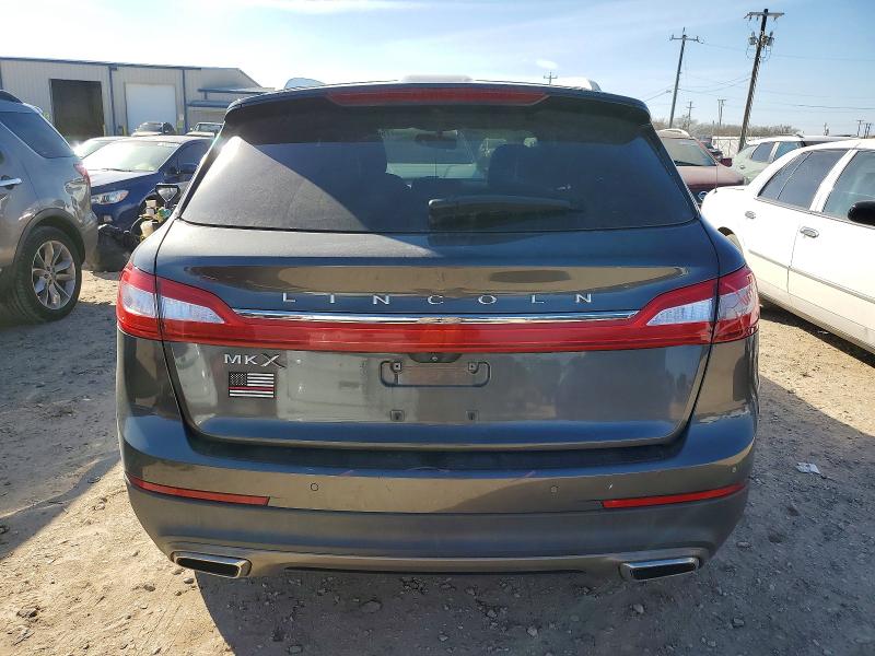 Photo 6 from auction – 2018 LINCOLN MKX with VIN 2LMPJ6KR0JBL19117