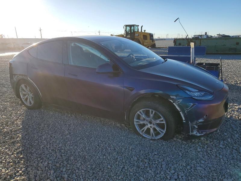 Photo 4 from auction – 2021 TESLA MODEL Y with VIN 5YJYGDED6MF133273