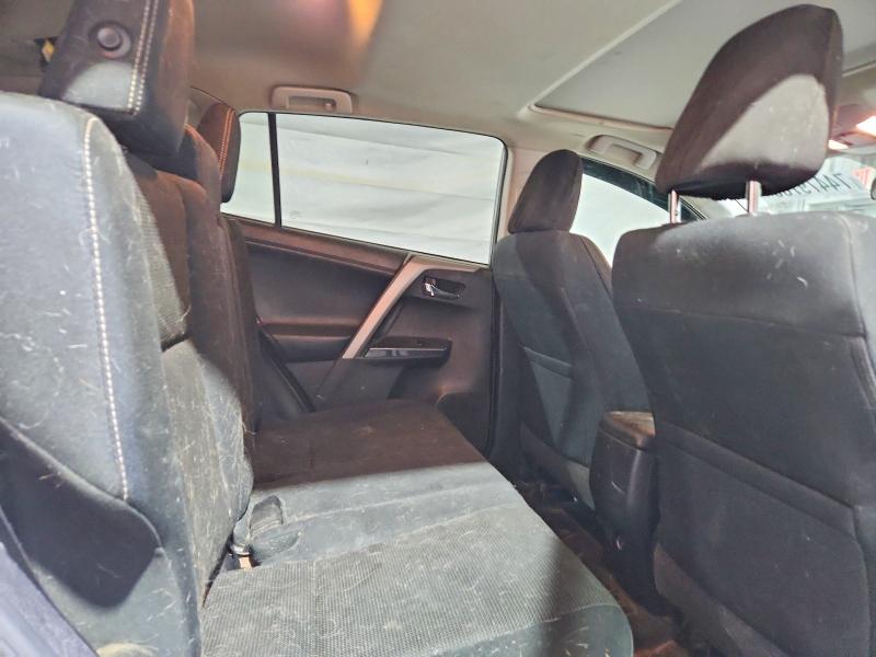 Фото 11 с аукциона – 2018 TOYOTA RAV4 ADVEN с VIN 2T3RFREV0JW803029