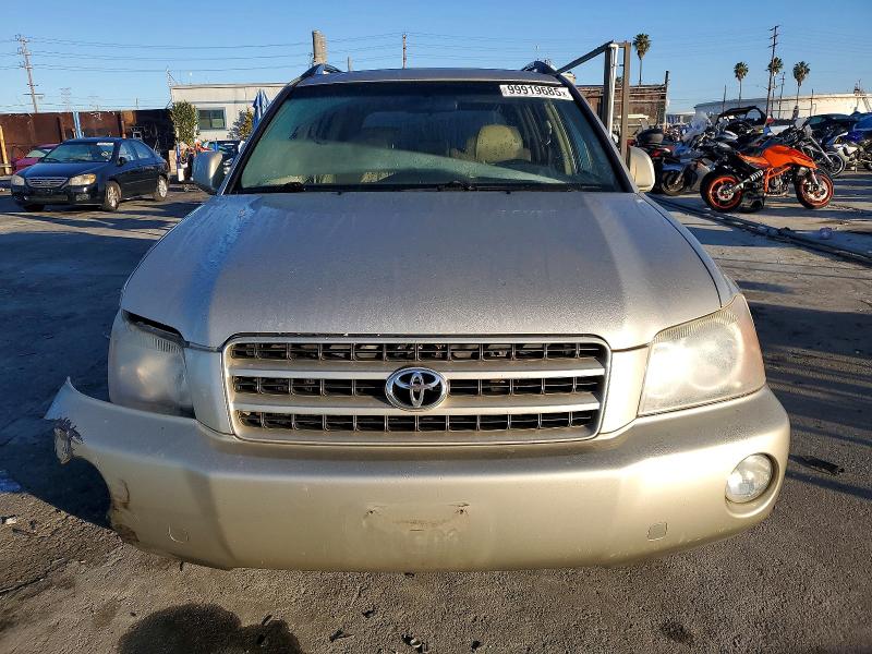 Photo 5 from auction – 2001 TOYOTA HIGHLANDER with VIN JTEGF21A510019446