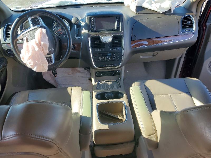 Photo 8 from auction – 2011 CHRYSLER TOWN & COU with VIN 2A4RR6DG7BR698486