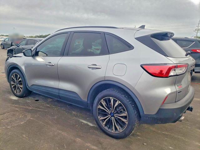 Photo 2 from auction – 2021 FORD ESCAPE SEL with VIN 1FMCU9H99MUB16039